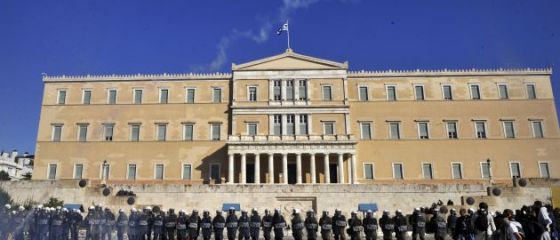 Guvernul de la Atena a spus DA referendumului. Ce se intampla cu Grecia si cu UE daca elenii resping ajutorul de peste 100 de miliarde