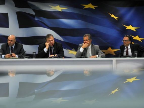 Nu toti ministrii greci sunt de acord cu Papandreou. Cine sunt oficialii care refuza referendumul si tin cu dintii de zona euro