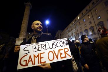 10 mai 1994-12 nov. 2011, sfarsitul unei epoci. Berlusconi a demisionat. Pe cine pariaza italienii sa-i salveze de la faliment