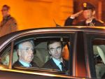 Pleaca Il Cavaliere , vine Il Cardinale . Fostul comisar european Mario Monti este noul premier al Italiei
