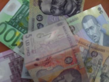 Cel mai mare avans economic din ultimii 3 ani: PIB-ul Romaniei a crescut cu 4,5% fata de iulie-septembrie 2010 VIDEO