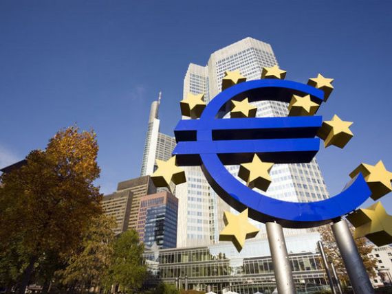 Reuters: Liderii UE mai au doar patru saptamani pentru a salva zona euro