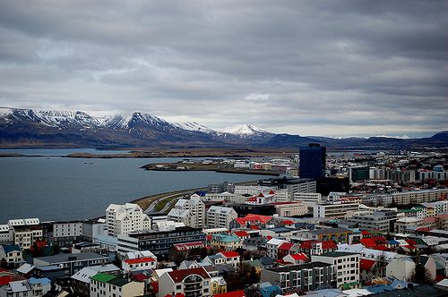 Ce ar trebui sa invete Europa de la prima tara care a intrat in criza, in 2008. Modelul islandez