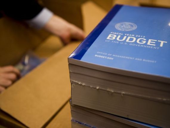 Guvernul va aproba bugetul la sfarsitul saptamanii si il va trimite in Parlament