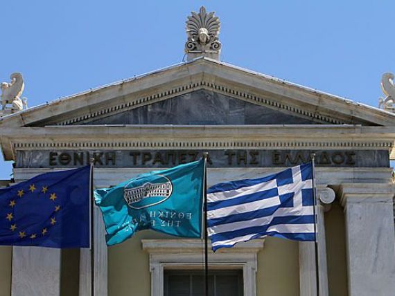 Avertisment dur lansat de Banca Greciei: tara isi joaca ultima sansa de a ramane in zona euro