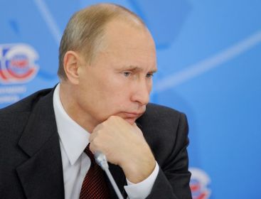 Palma rasunatoare pentru Vladimir Putin. Partidul sau a inregistrat cel mai slab scor din ultimii 12 ani, dupa alegerile de duminica VIDEO