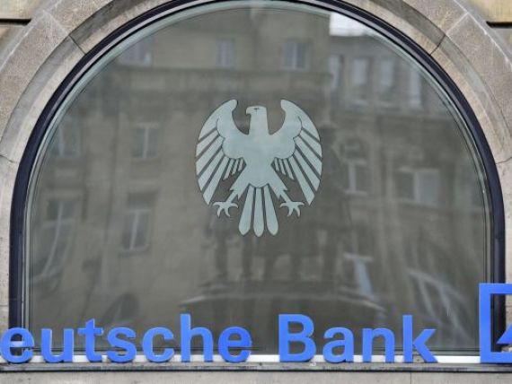 Criza duce la gesturi extreme. Presedintele Deutsche Bank, consilier important al Angelei Merkel, a primit o bomba in plic