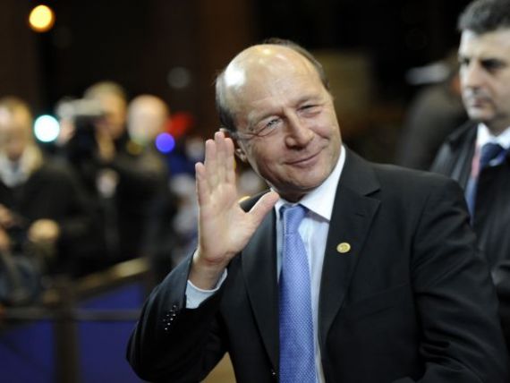 Basescu spune ca prevederile privind deficitul, convenite la summitul UE, trebuie introduse in Constitutie