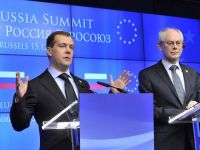 
	UE a ajuns la mana Rusiei. Moscova ar putea furniza FMI 20 mld. dolari, pentru salvarea zonei euro
