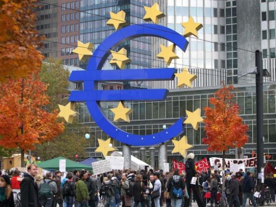 BCE avertizeaza: Riscul ca doua mari banci din zona euro sa intre simultan in default a crescut