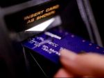 Peste 90.000 de conturi bancare sparte. Gruparea Anonymous anunta ca a piratat agentia de analiza Stratfor