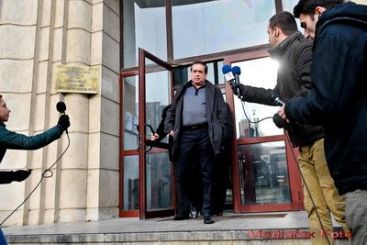 Dosarul Romgaz: Ioan Niculae tuna si fulgera dupa ce procurorii DIICOT l-au informat oficial ca este acuzat de complot si subminarea economiei nationale. VIDEO