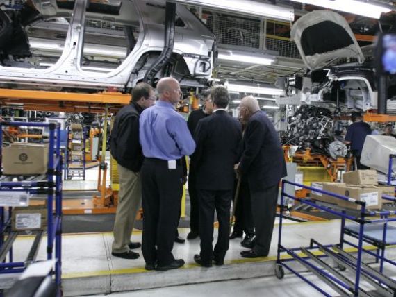Fiat si Chrysler cauta un partener. Grupul PSA Peugeot Citroen se arata interesat