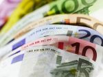 Cum sterg comisioanele tot castigul din dobanda la depozit: daca aveti mai putin de 500 de euro nu-i mai duceti la banca