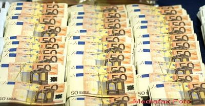 Deficitul contului curent al balantei de plati a scazut la 11 luni cu 6,6%, la 4,23 mld. euro