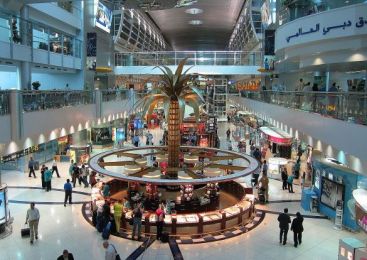 Dubaiul a devenit un imens centru comercial. Organizatorii Festivalului de Shopping mizeaza pe rusi si chinezi sa le goleasca magazinele VIDEO