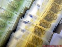 
	Austriecii dinamiteaza creditarea din Europa de Est. Romania, printre tarile cele mai afectate
