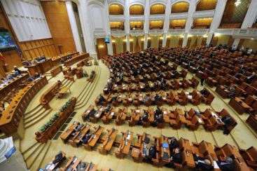 Opozitia paralizeaza activitatea Legislativului. Parlamentarii USL au votat intrarea in protest parlamentar pe perioada nedeterminata VIDEO