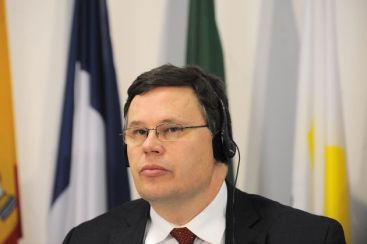 Demisia lui Boc nu pune in pericol finantarea de la FMI. Franks: Acordul cu Romania va continua VIDEO