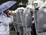 Poporul care se joaca cu nervii creditorilor. Grecia amana din nou acordul politic
