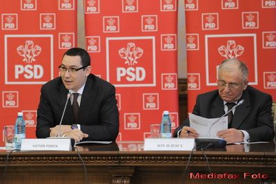 Iliescu lui Ponta: Daca nu te descurci cu Crin, vin eu sa vorbesc cu el