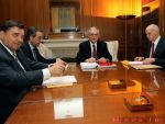 Gura de oxigen pentru Grecia si pentru moneda unica. Liderii de la Atena au acceptat masuri de austeritate pentru 130 mld. euro