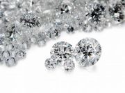 Compania care controleaza o treime din productia globala de diamante nu a cunoscut criza. Profitul De Beers a crescut cu 70% in 2011