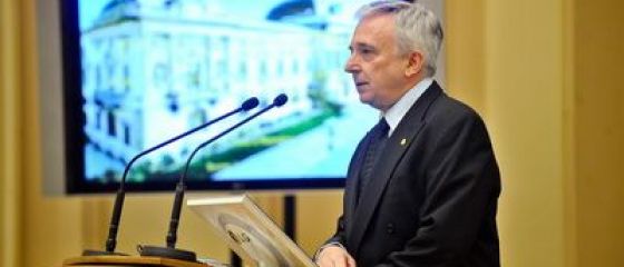 Isarescu: Daca ramanem cu un sistem fiscal care-ti da o singura sansa, evaziunea, nu vom avea bursa