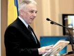 Isarescu le da bancherilor o gura de oxigen imblanzind regulamentul rezervelor minime