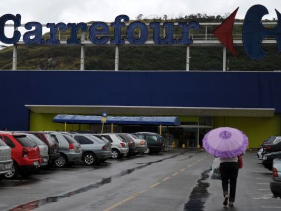 Profitul grupului Carrefour a scazut cu peste 14% anul trecut, la 371 milioane de euro