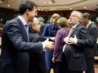 
	Juncker: &quot;Au fost indeplinite conditiile ca zona euro sa aprobe al doilea program pentru Grecia&quot;
