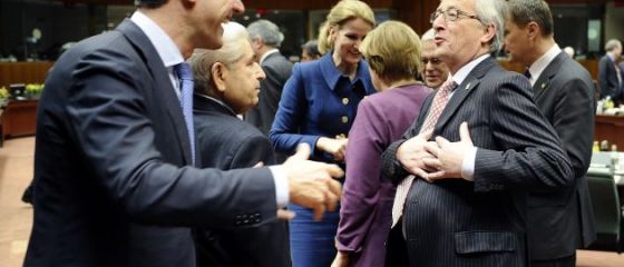 Juncker: Au fost indeplinite conditiile ca zona euro sa aprobe al doilea program pentru Grecia