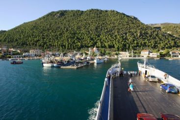 Joburi sezoniere pentru tinerii care nu au ce face la vara. Cum sa castige bani in statiunile din Grecia si Cipru VIDEO