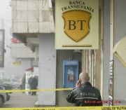 17 ani de inchisoare pentru tanarul care a jefuit Banca Transilvania din Cluj