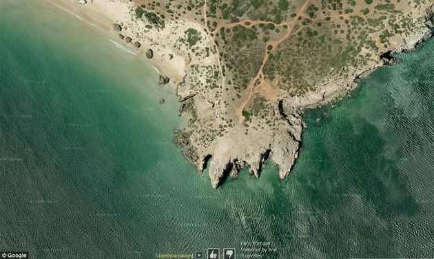 Plaja stancoasa din Faro, Portugalia
