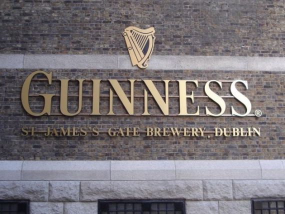 De ziua Sfantului Patrick, curg rauri de Guinness. Povestea cele mai celebre beri din lume GALERIE FOTO