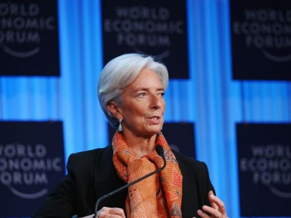 FMI: Economia mondiala nu mai este pe marginea prapastiei . Si totusi, mai exista doua mari pericole