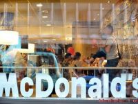 
	McDonald&#39;s prezinta public scuze unui miliard de oameni. Cu ce a gresit
