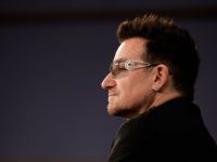 
	Fondul de investitii fondat de Bono vrea sa atraga un miliard de dolari de la investitori
