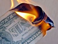 
	Dispare dolarul. 10 motive pentru care moneda americana isi pierde suprematia in lume
