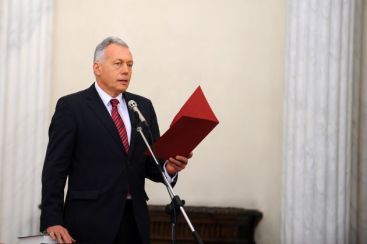 DNA cere avizul Parlamentului pentru inceperea urmaririi penale a ministrul Mediului, Laszlo Borbely, pentru trafic de influenta si fals