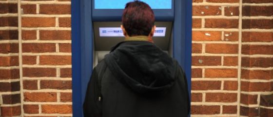 Jocurile Olimpice - ocazia perfecta pentru fraudele romanilor, spun britanicii. Politia monitorizeaza bancomatele din Anglia