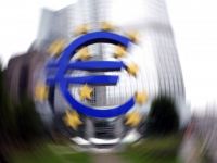 
	Comisar european: &quot;Zona euro trebuie consolidata inainte de a se extinde din nou&quot;
