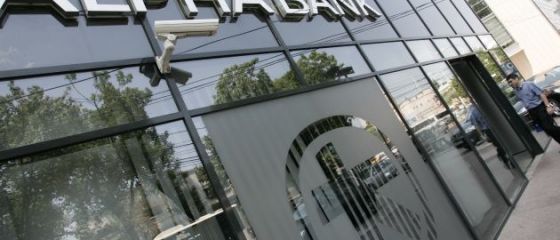 Alpha Bank vrea sa vanda 30% din subsidiarele est-europene, inclusiv pe cea din Romania