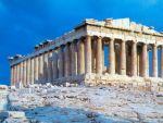 Premiera in Grecia. Un pensionar si o vaduva au dat statul in judecata, in urma restructurarii datoriilor