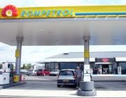 Benzina s-a scumpit din nou. Rompetrol a majorat preturile cu 0,14 lei pe litru