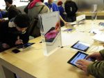 Apple nu joaca cinstit, spun autoritatile americane. SUA au dat in judecata compania si mai multe edituri importante