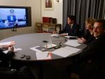 A facut de ras Franta in fata intregii lumi . Sarkozy e desfiintat dupa o manevra electorala