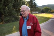 Warren Buffet, unul dintre cei mai cunoscuti investitori ai lumii, a anuntat ca sufera de cancer