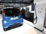 Schneider Electric: Suntem pregatiti sa livram benzinariile electrice . Masina electrica intarzie insa